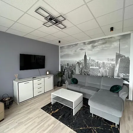 Krasta Parking & With & River View * Riga