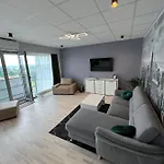 Krasta Parking & With & River View *