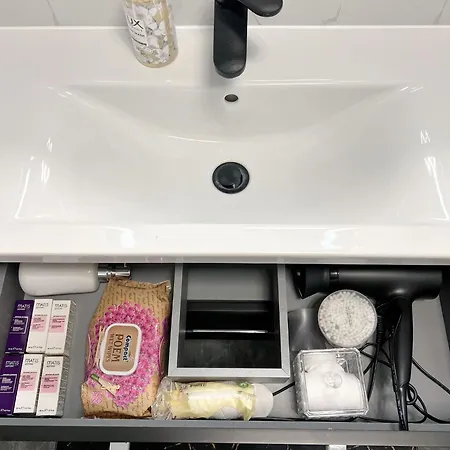 Krasta Parking & With & River View * Riga