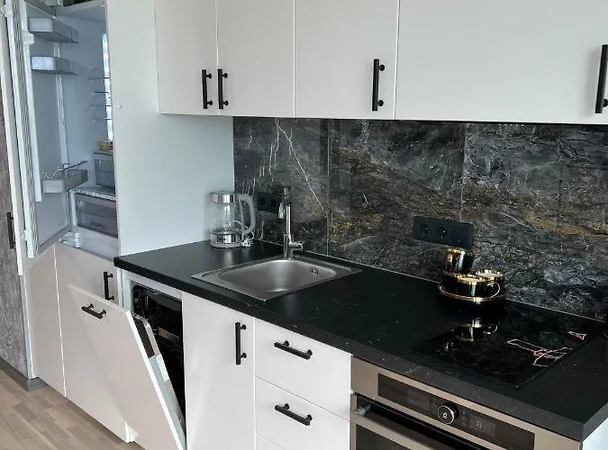 Krasta Parking & With & River View Dzīvoklis *