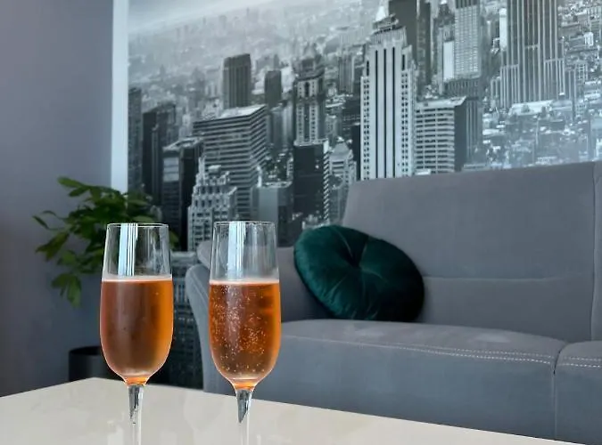 Krasta Parking & With & River View * Riga