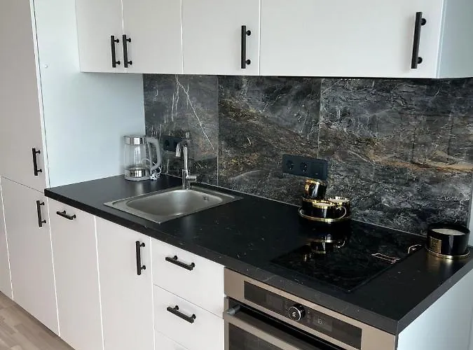 Krasta Parking & With & River View Daire