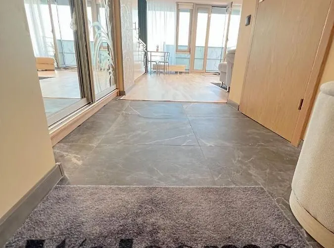 Appartamento Krasta Parking & With & River View Riga