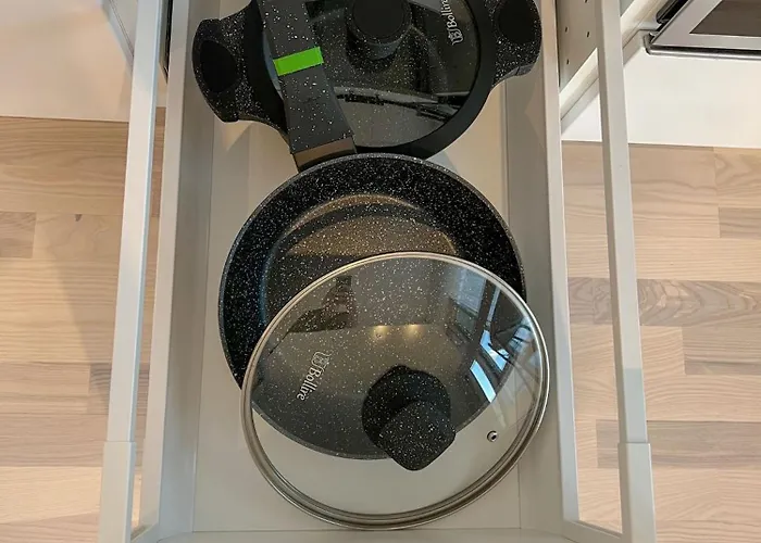 Krasta Parking & With & River View *