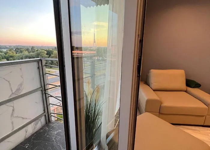 Krasta Parking & With & River View Riga