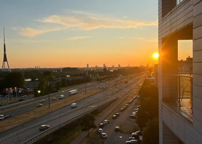 Krasta Parking & With & River View * Riga