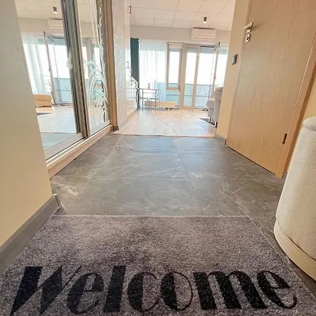 公寓 Krasta Parking & With & River View 里加